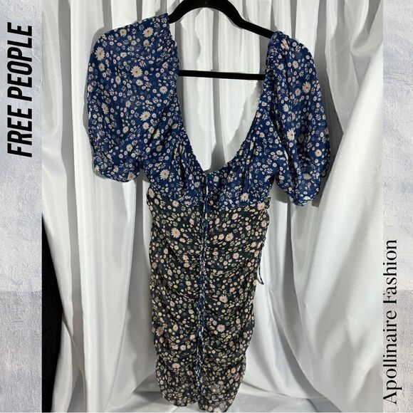 FREE PEOPLE TESSA RUCHED FLORAL PRINT MINI DRESS SMALL NEW BLUE COMBO - Picture 7 of 7